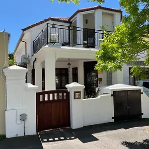 3* Pensión Belmont